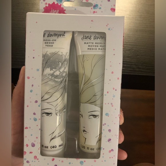 Jane Davenport Paint Duo - Picture 1 of 3